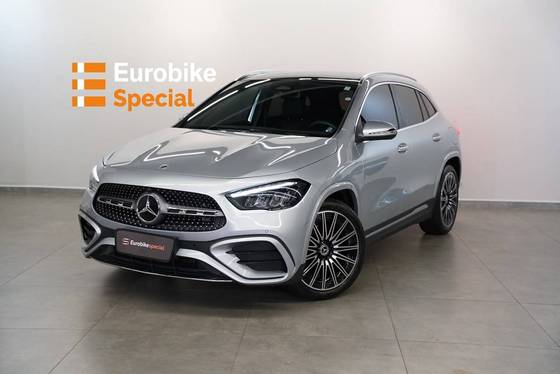 MERCEDES-BENZ GLA 200 1.3 MHEV AMG LINE 7G-DCT MERCEDES-BENZ GLA 200 1.3 MHEV AMG LINE 7G-DCT
